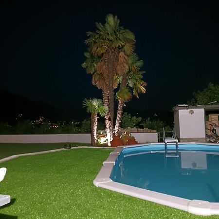 B&B La Fenice Sul Lago Villongo SantʼAlessandro Kültér fotó
